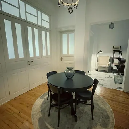 Ministerium 2 Bedroom